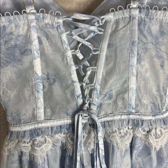 V. Chapman The Jamie Dress in Blue Tapestry Rose - Picture 9 of 10